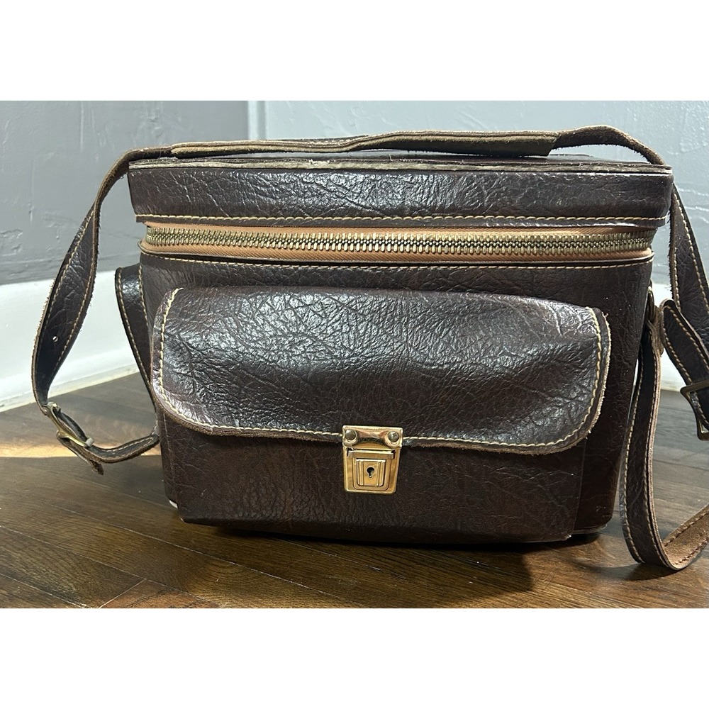 Vintage Camera Bag Brown Leather Carrying Case Shoulder Strap Collectable Prop - Picture 2 of 12